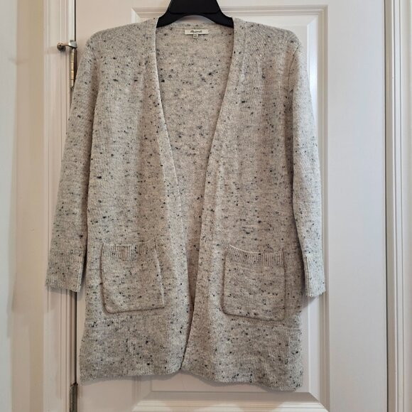 Madewell Donegal Kent Cardigan Sweater in Coziest Yarn - Donegal Smoke - Picture 3 of 8
